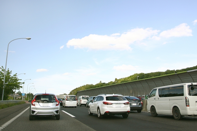 年末ゴルフ、渋滞予測に悩む