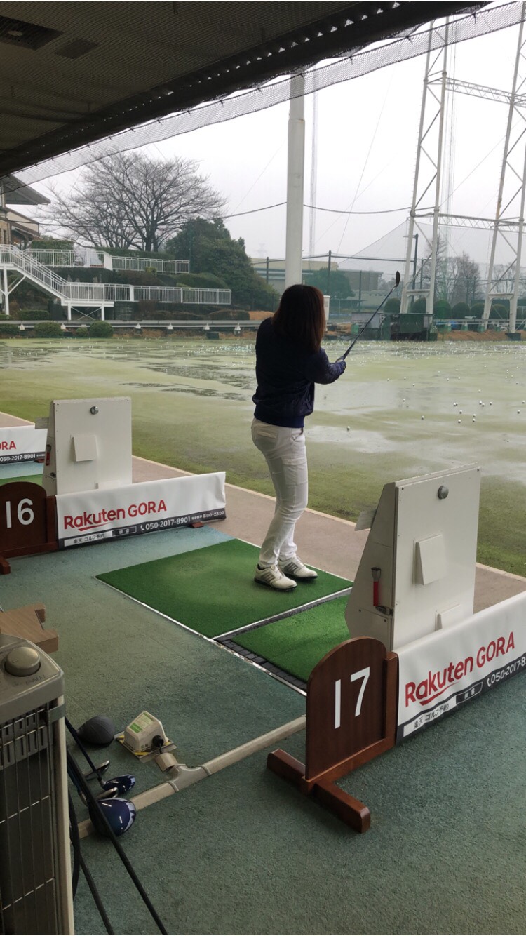 ビギナーゴルファー２ヶ月ぶりにクラブを握る。